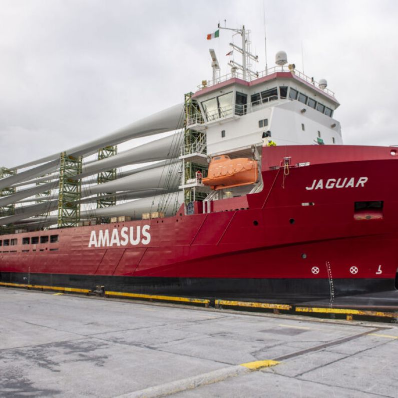 Galway Port increases capacity with the arrival of Ireland's largest wind turbines