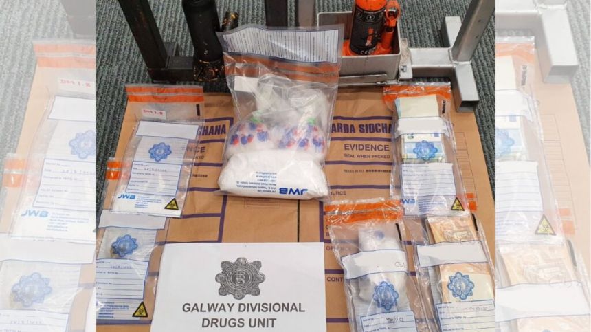 Three arrested after significant seizures of cocaine and cash in city searches