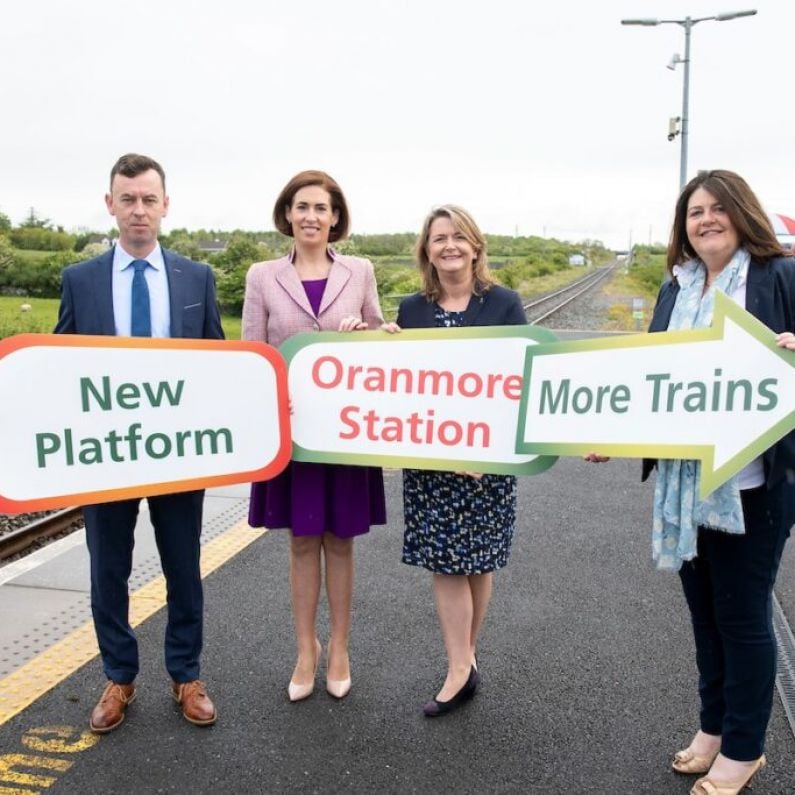 LISTEN- Iarnród Éireann signs contract for significant capacity increase at Oranmore train station