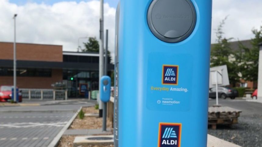 Aldi to supply eight new electric vehicle charging points for customers in Galway