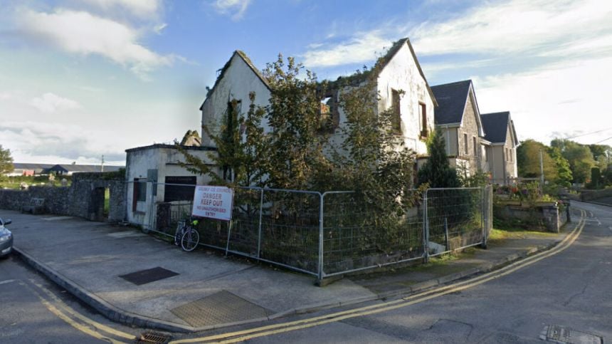 Long-standing derelict building in Athenry Town to be demolished next week