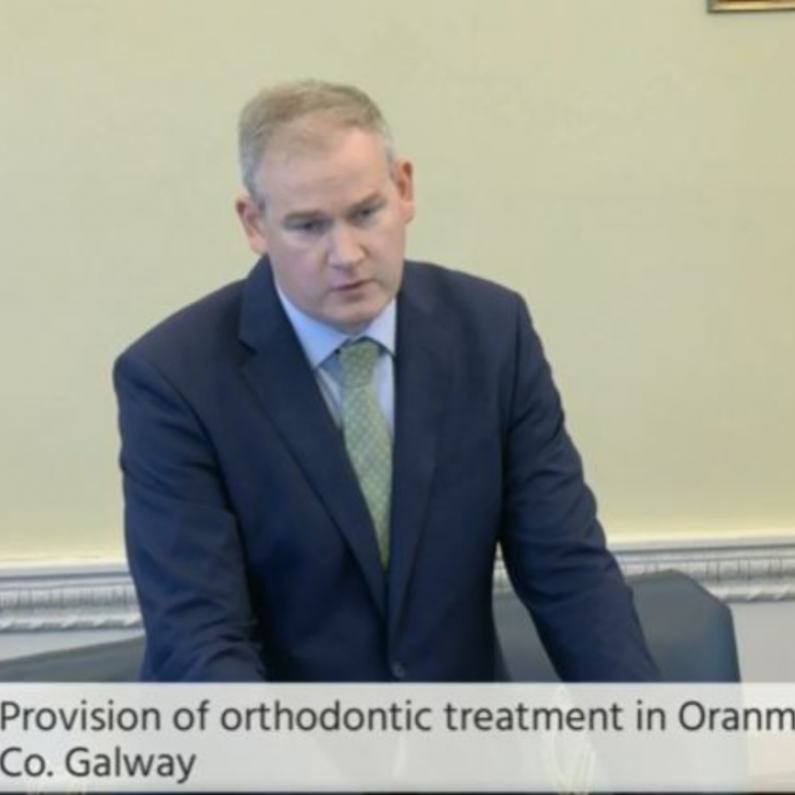 Seanad hears one parent forced to use a pliers in Oranmore orthodontist crisis