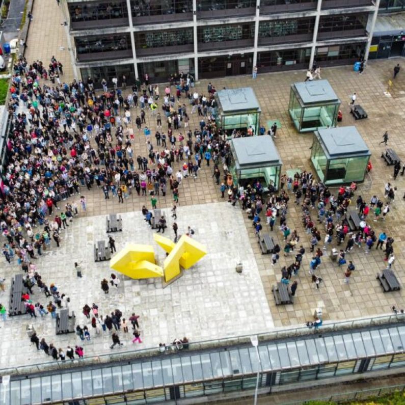 Hundreds of Galway students walk out of lectures to protest cost of living