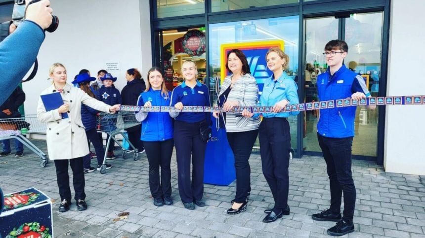 15 new local jobs as Aldi opens Mountbellew store