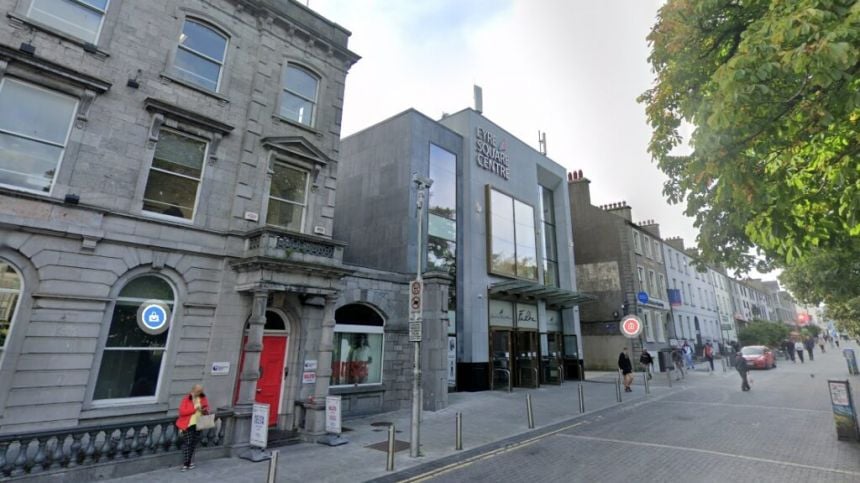 Eyre Square shopping centre retailers concerned over recent anti-social behaviour