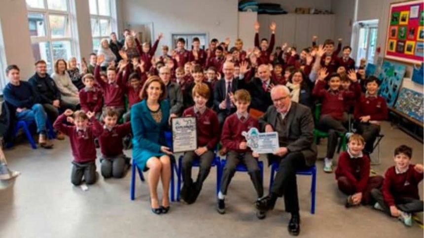 Oranmore Primary School receives Ocean Champions Award