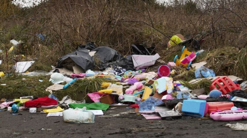 Calls for Ballinasloe to pilot CCTV to aid prosecution against littering and illegal dumping