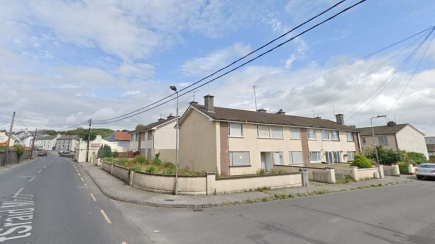 Plea for tenants to "respect houses" as keys to be handed over to new social homes in Ahascragh