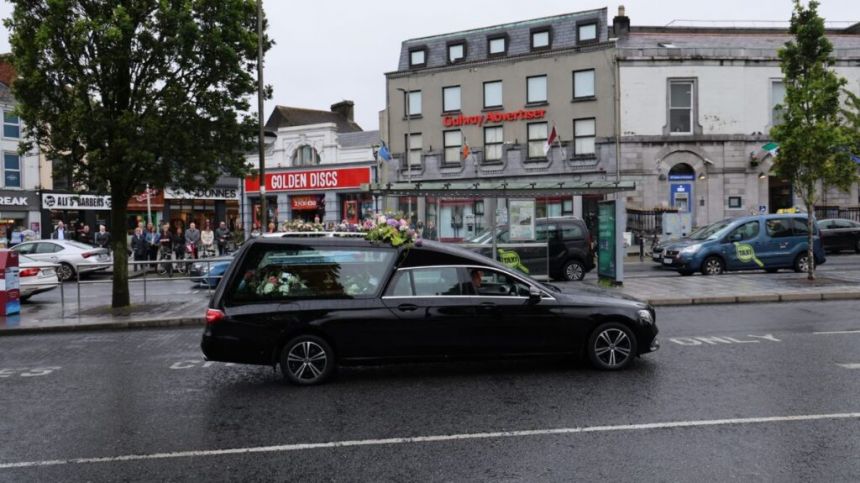 Mayor of Galway leads congregation as Ronnie O'Gorman laid to rest