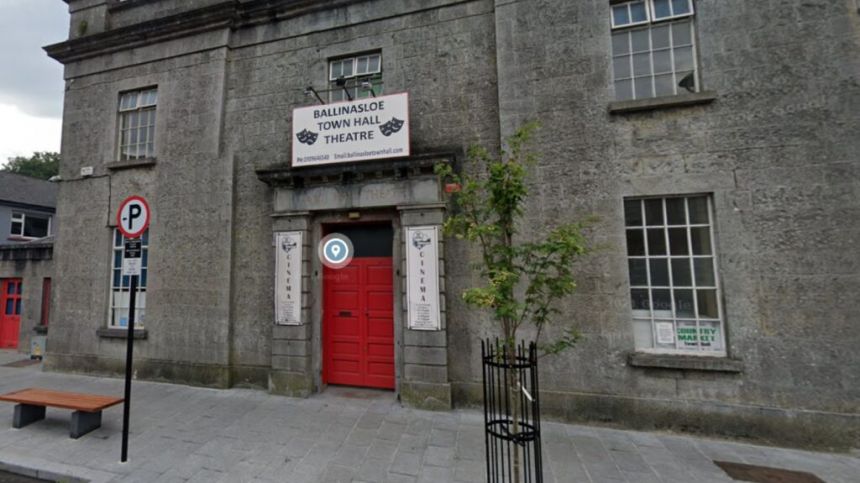 Minister to officially reopen Ballinasloe Town Hall Theatre tomorrow