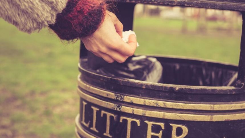 Galway City Council urged to provide more public bins in Doughiska