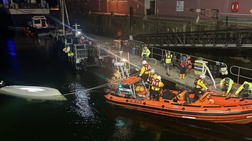 Galway RNLI rescues three people after boat capsizes off Salthill