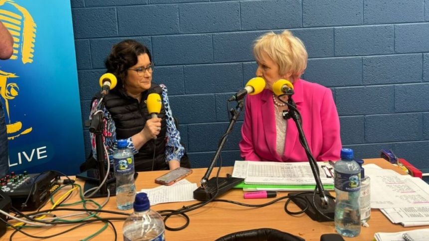 Galway City East - Terry O' Flaherty (IND) speaks to Bernadette Prendergast