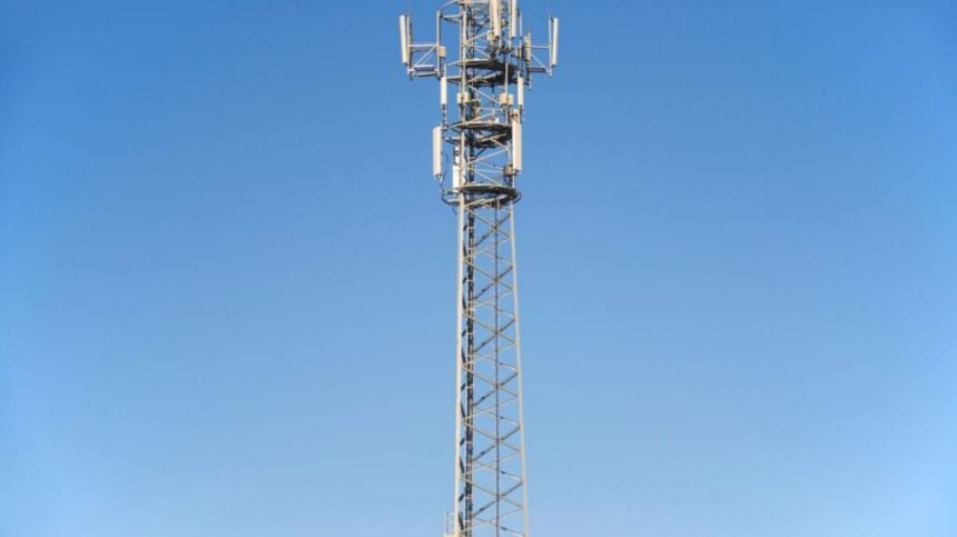 Opposition to plans for "unnecessary" telecommunications mast in Headford