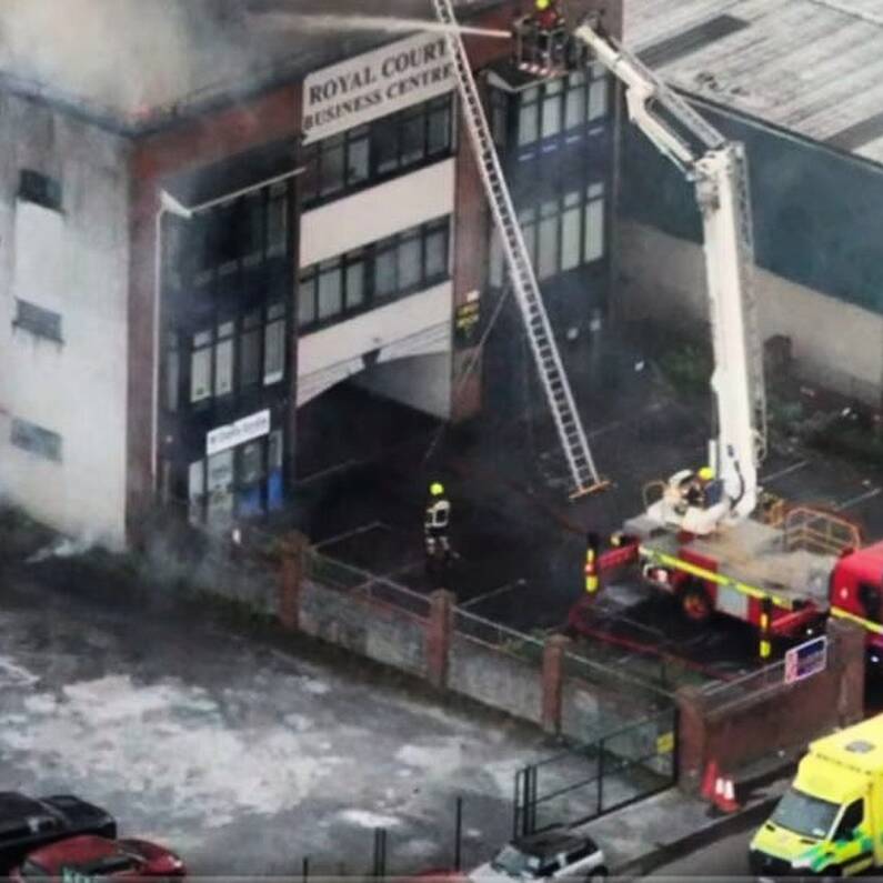 Man taken to UHG after major fire in Liosbán