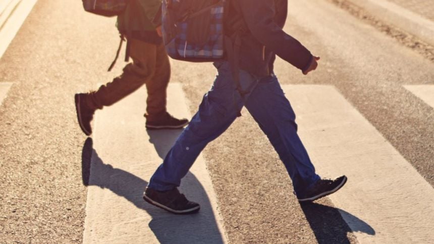 Parents and schools call for increased pedestrian crossings in Connemara