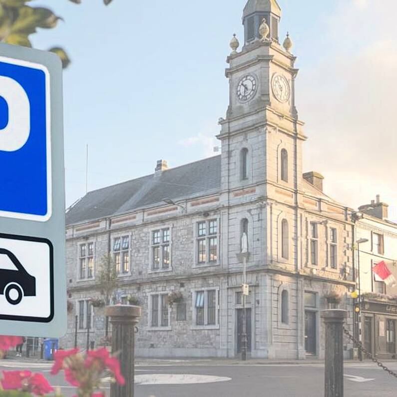 Public reminded normal traffic rules still apply as free Christmas parking rolled out in Galway towns