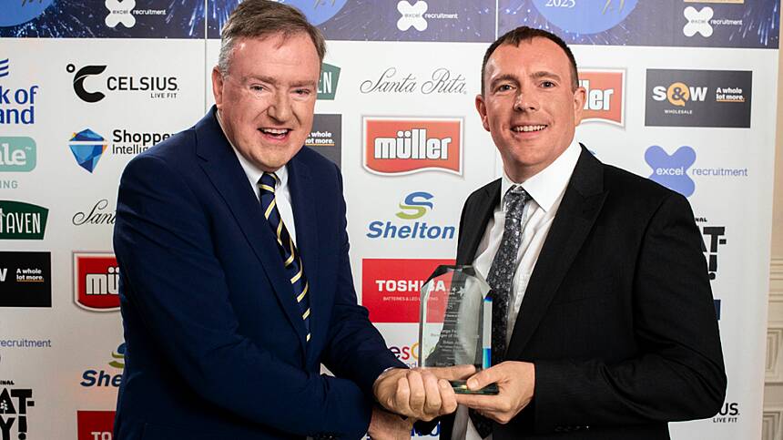 National award for local SPAR manager