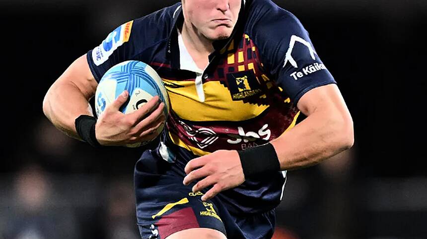 Connacht announce signing of New Zealand back Sam Gilbert
