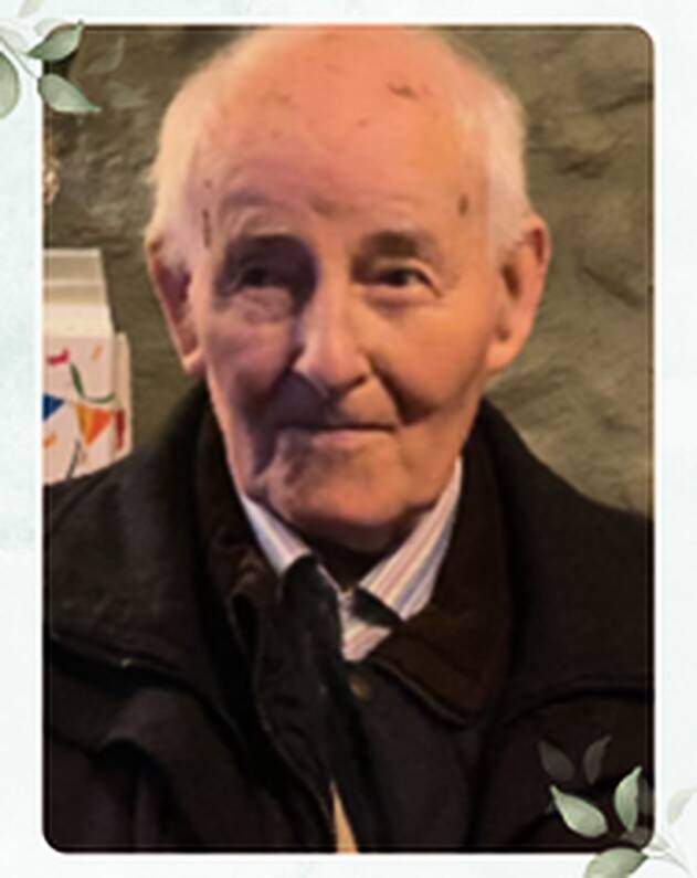 Sean (Seanie) Moore