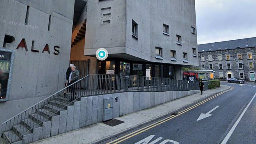 New operator officially sought for former Pálás Cinema building