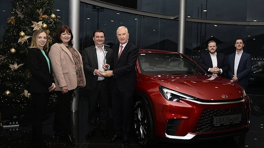 Ballybrit car dealership wins Lexus Retailer of the Year Award