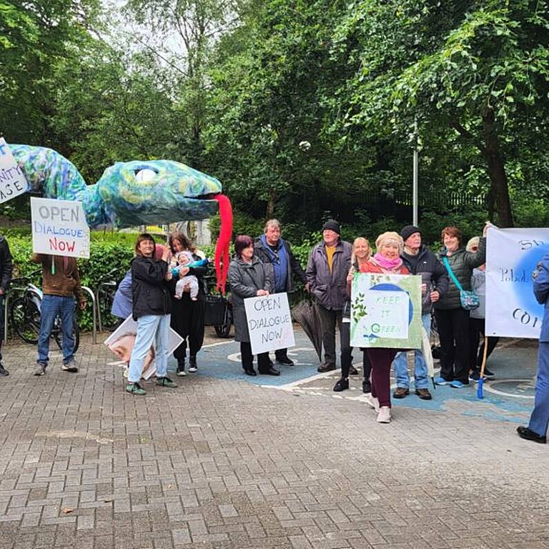 Demonstration outside City Hall with councillors due to discuss Shantalla helipad