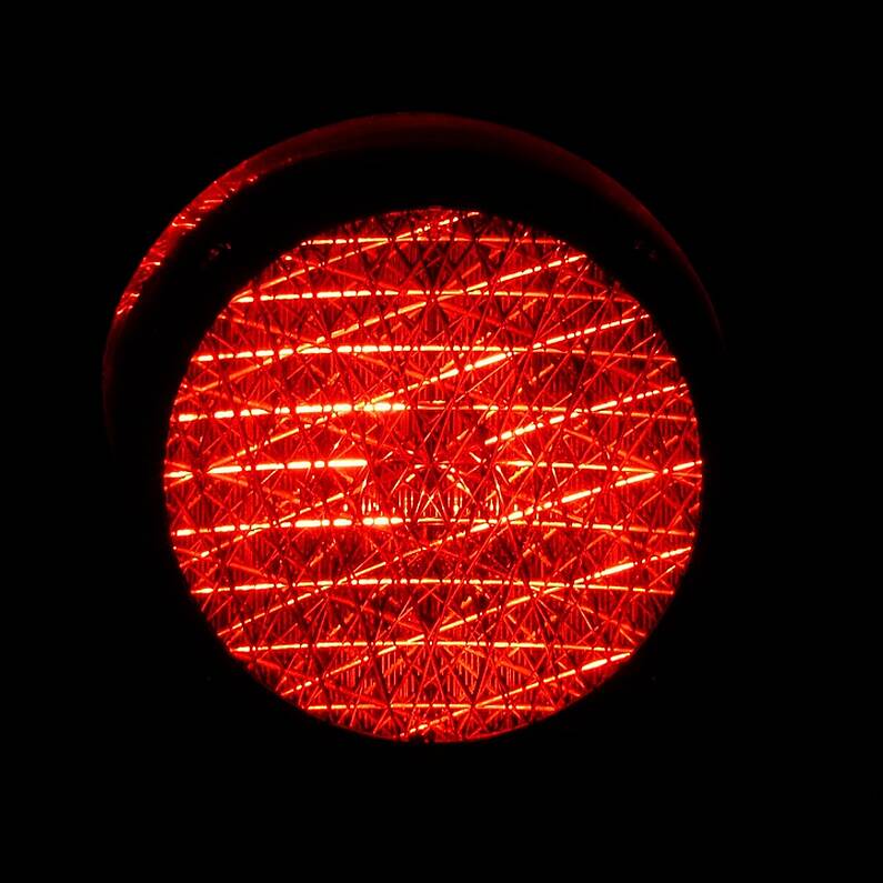 Controversial traffic lights in Loughrea blamed for latest " traffic chaos"