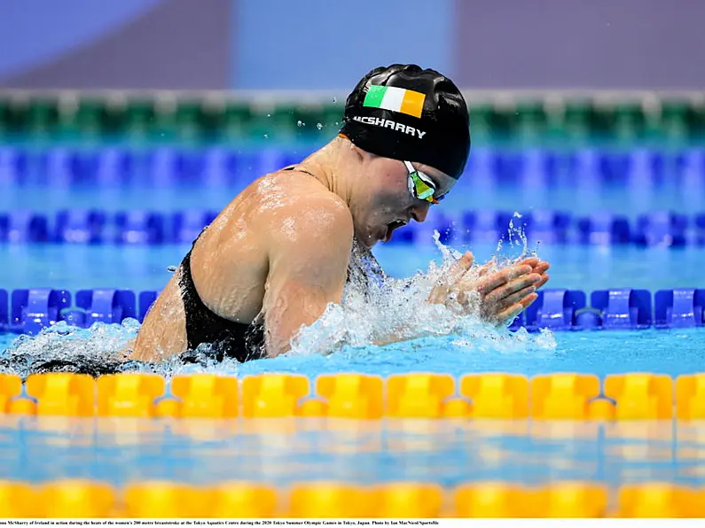 Mona McSharry collects gold, silver, and bronze at Mare Nostrum