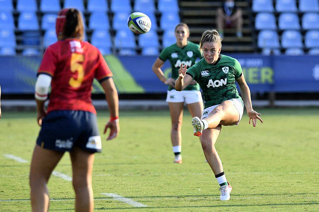 PARMA, ITALY - SEPTEMBER 13: Stacey Flood of Ireland kicks the ball during the Rugby World Cup 2021 Europe Qualifying match between Spain and Ireland at Stadio Sergio Lanfranchi on September 13, 2021 in Parma, Italy. (Photo by Giorgio Perottino - World Rugby/World Rugby via Getty Images)