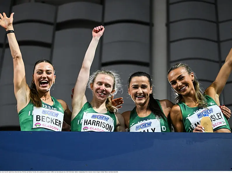 4x400m relay team set Irish record while booking place in final