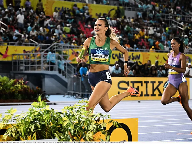 Sharlene Mawdsley runs under 400m Olympic qualifying time in Poland