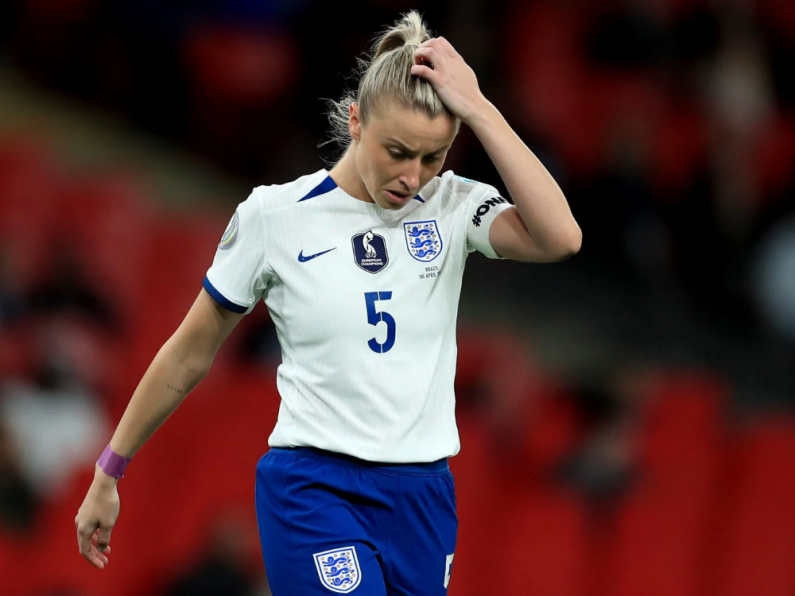 Huge Blow For Arsenal & England As Leah Williamson Tears ACL