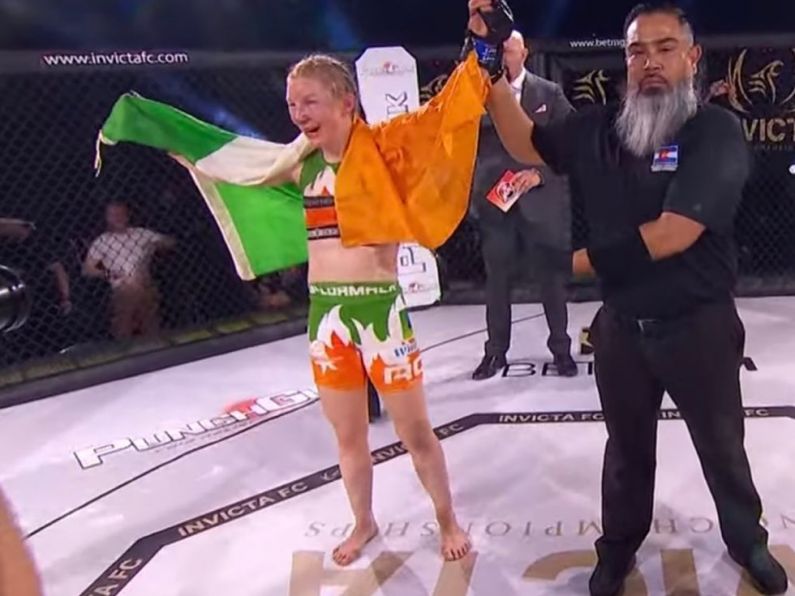 Danni McCormack stuns with comeback to claim strawweight title as Shauna Bannon remains undefeated