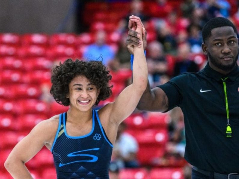 Arizona teen Audrey Jimenez is 1st girl to win state high school wrestling title in boys division
