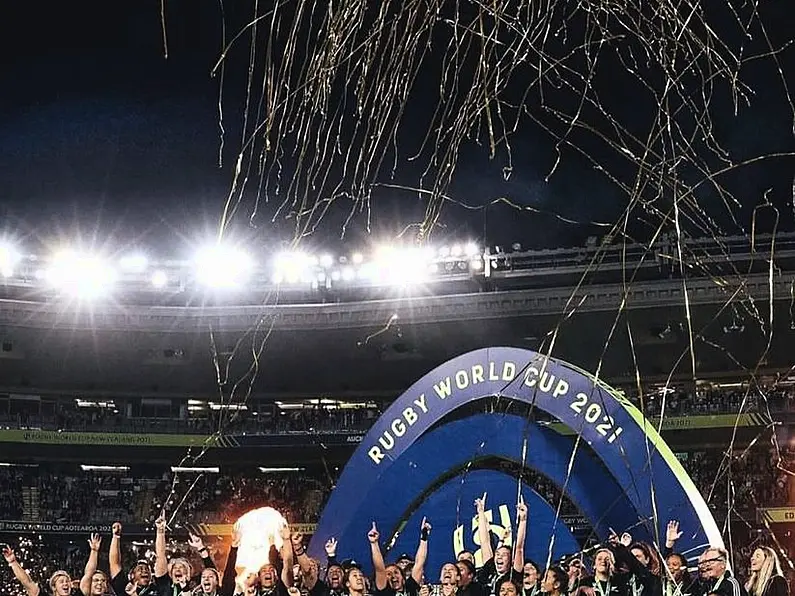 New Zealand Triumphant, England Heartbroken After Nail-biting 34-31 Women's Rugby World Cup Final