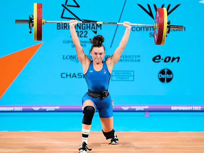 Hannah Crymble is best female lifter at National Senior Weightlifting Championships