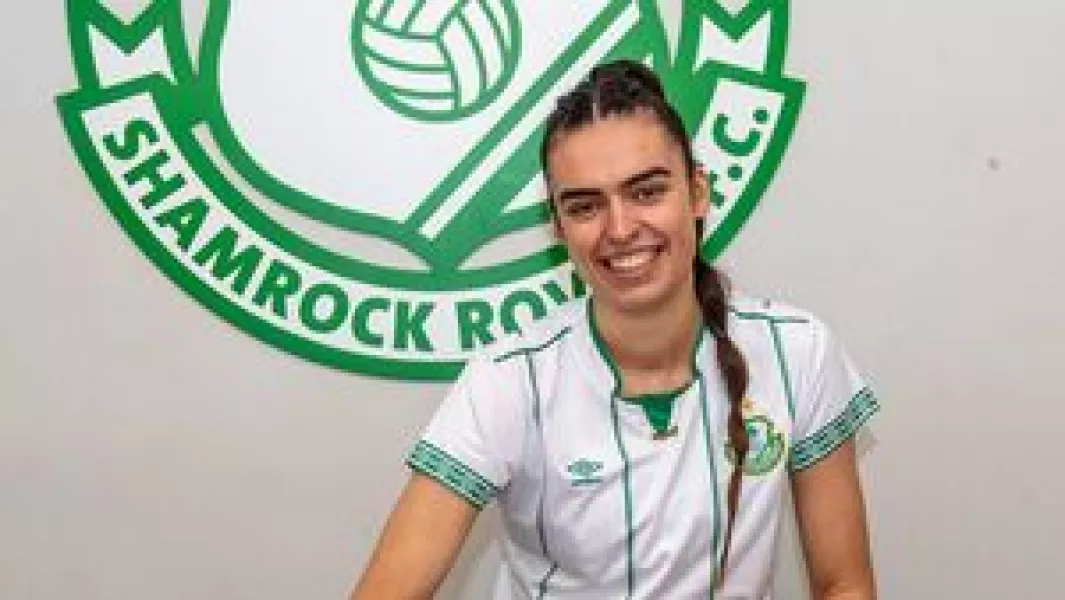 Jessica Hennessy completes Shamrock Rovers move 