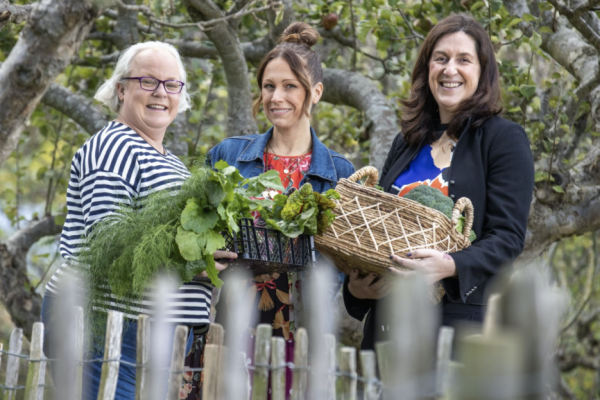 Airfield Estate Hosts First Gathering Of Growers