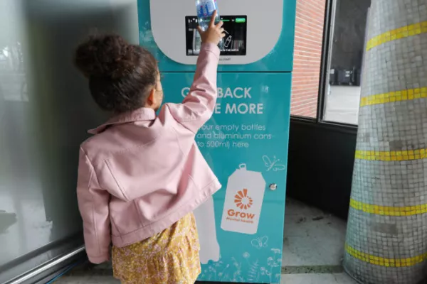 Bus Éireann And Grow Mental Health Launch Reverse Vending Machine