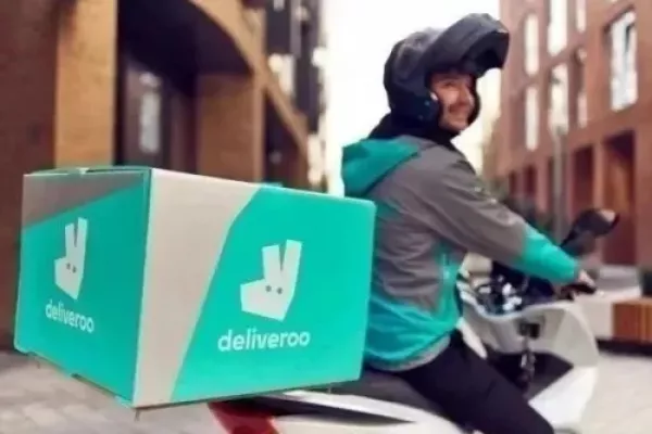 Deliveroo Slashes Revenue Outlook As UK Consumers Cut Spending