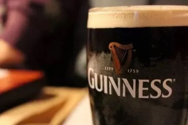 Guinness Maker Diageo's US Sales Lose Fizz, Shares fall