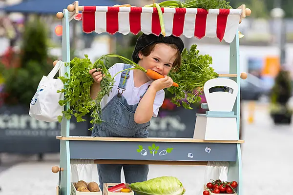 Waterford Harvest Festival To Host 100-Mile Food Market