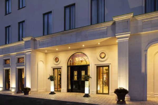 Co. Kildare Hotel Lawlor's Of Naas Gets Extension