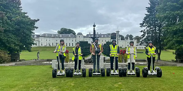 Middle Eastern Travel Agents Explore Island Of Ireland