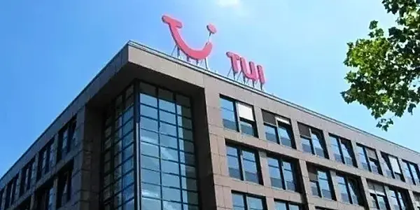 TUI Eyes Capital Raise After Swinging Back To Profit