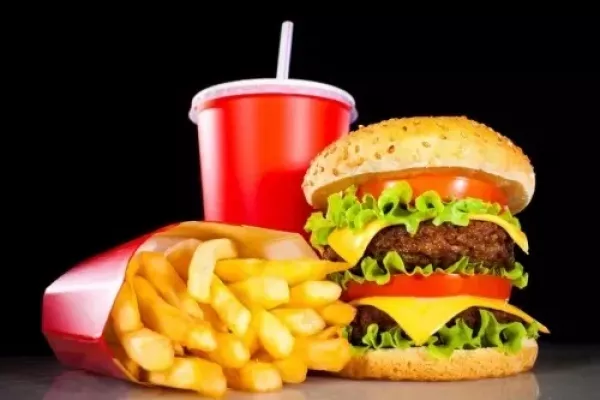 Lovin' it! Russians Give Big Mac Replacement The Thumbs Up