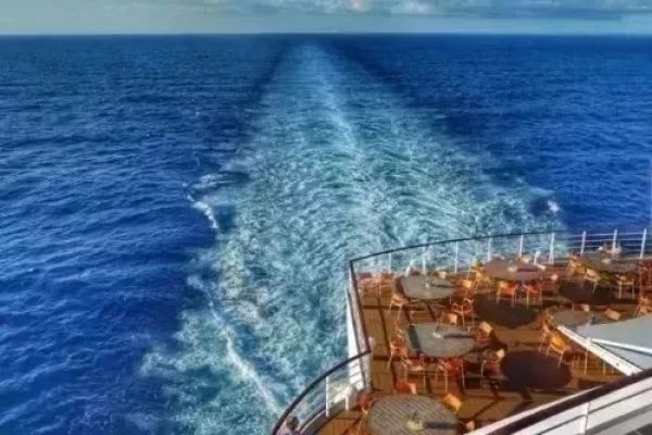 Norwegian Cruise Line To Eliminate COVID-19 Testing, Masking Requirements