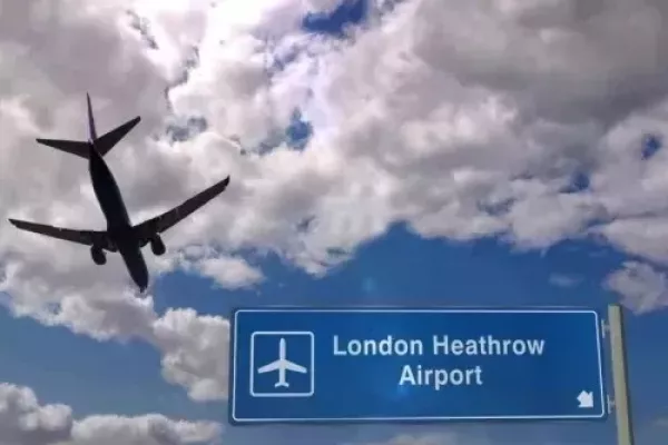 Heathrow Airport Warns Of Possible Travel Slowdown This Winter