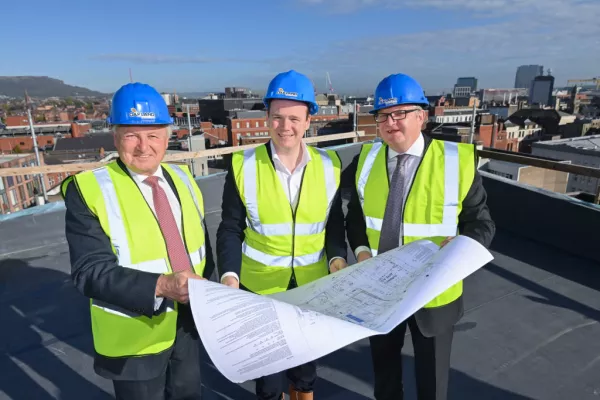NI Economy Minister Welcomes New Belfast Aparthotel